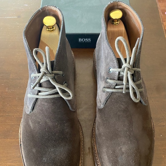 Hugo boss boots - Picture 2 of 4